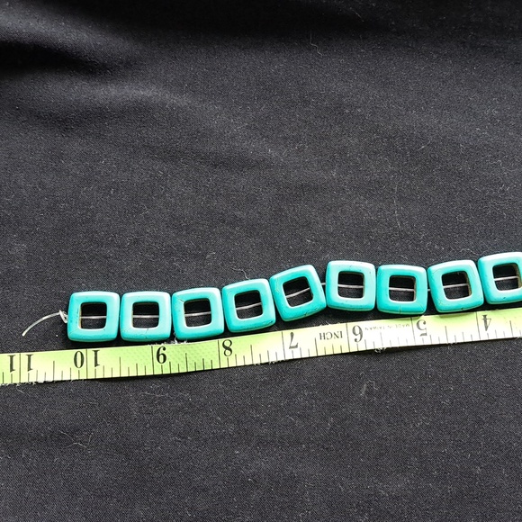 Quality Faux Glass Turquoise Beads 10" Strand CreateJewelry Necklace Earrings JB - Picture 4 of 5